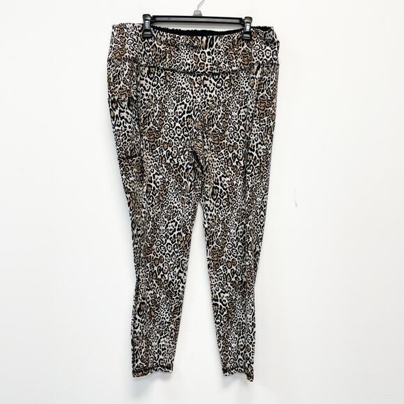Chico's Womens Weekends Leopard Print Active Yoga Pants Size 3, 16 - Picture 1 of 4